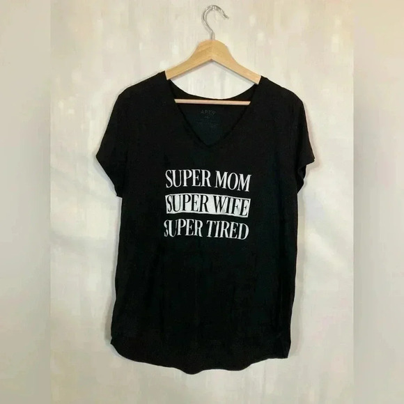 Apt.9 top‎ - Picture 1 of 4